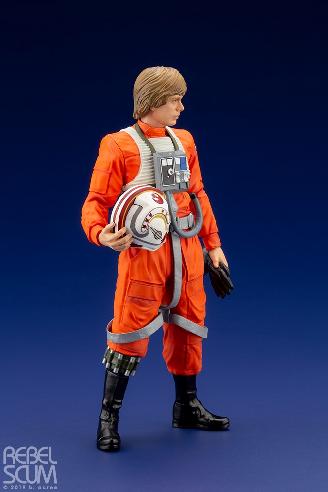 SW163_artfxp_Luke_X-wing_Pilot_04.jpg