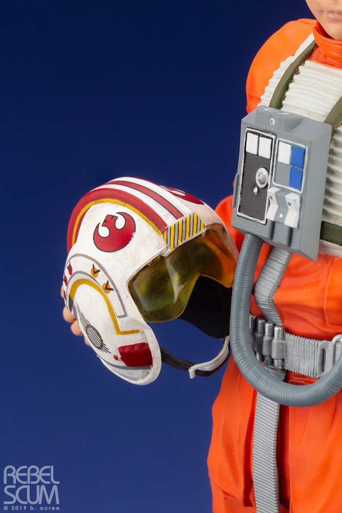 SW163_artfxp_Luke_X-wing_Pilot_08.jpg