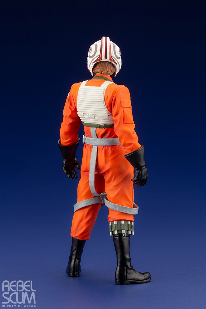 SW163_artfxp_Luke_X-wing_Pilot_13.jpg