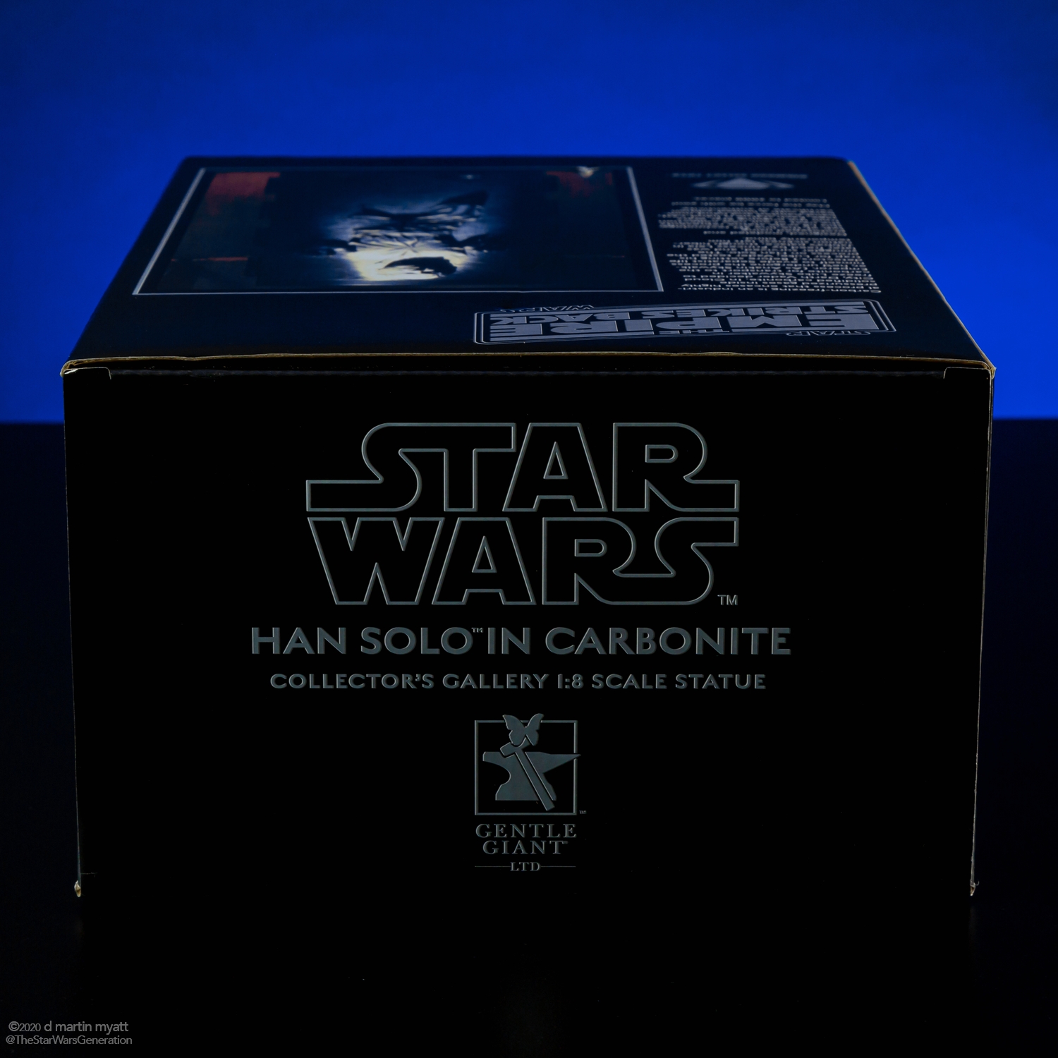 Han-Solo-in-Carbonite-Collectors-Gallery-statue-Gentle-Giant-013.jpg