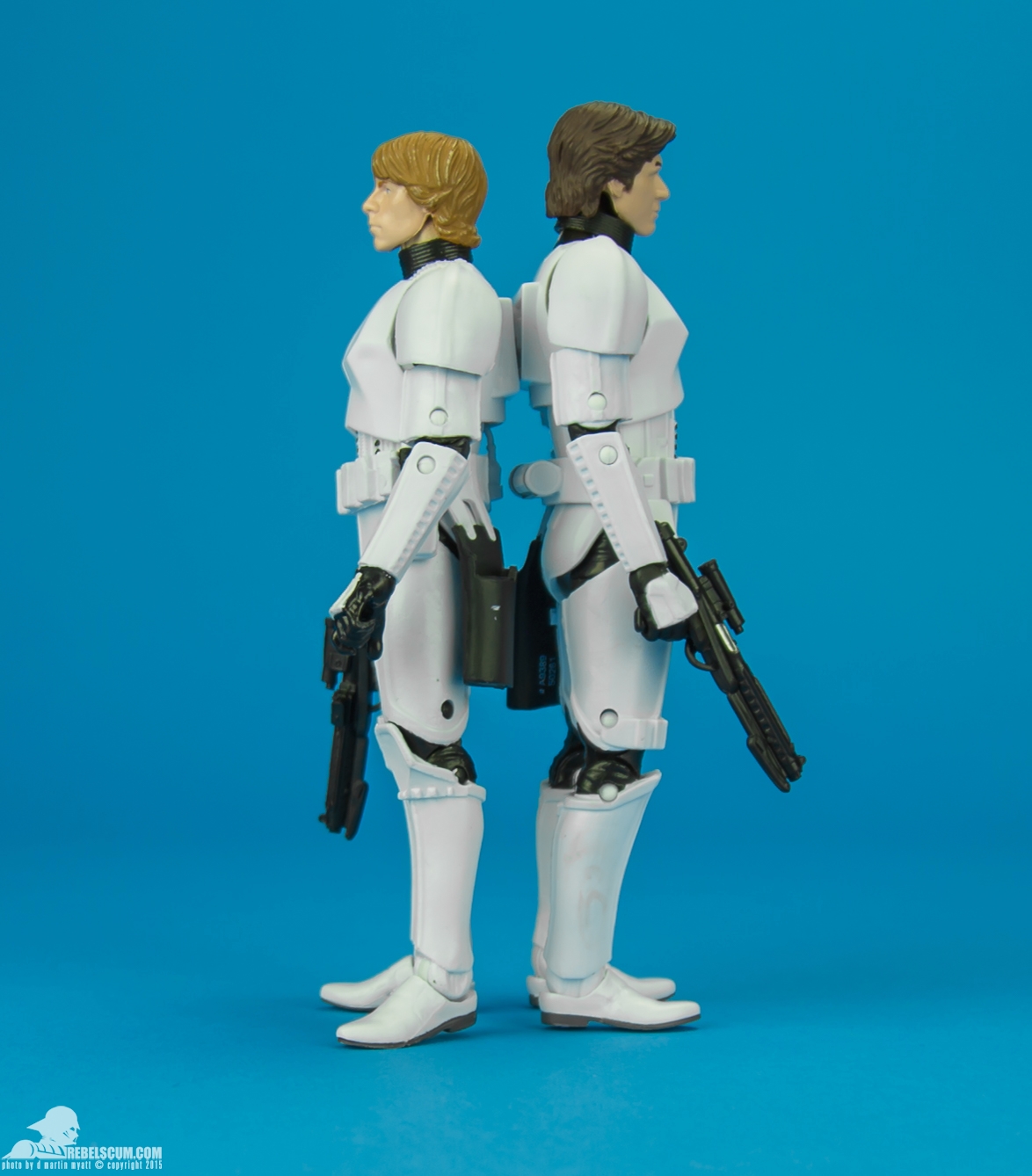 12-Luke-Skywalker-Stormtrooper-6-inch-Black-Series-013.jpg