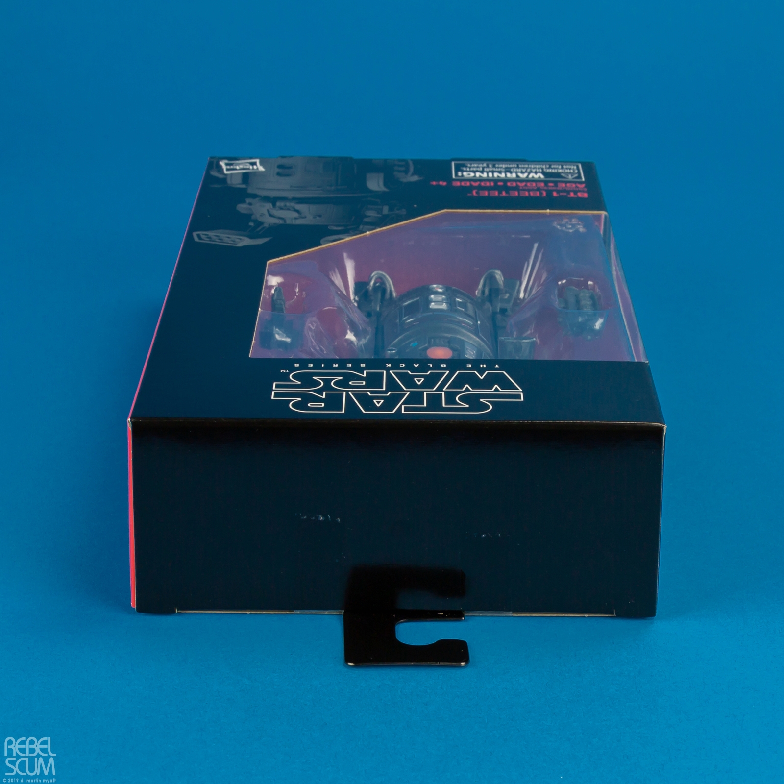 BT-1-BEETEE-88-Star-Wars-The-Black-Series-Hasbro-019.jpg