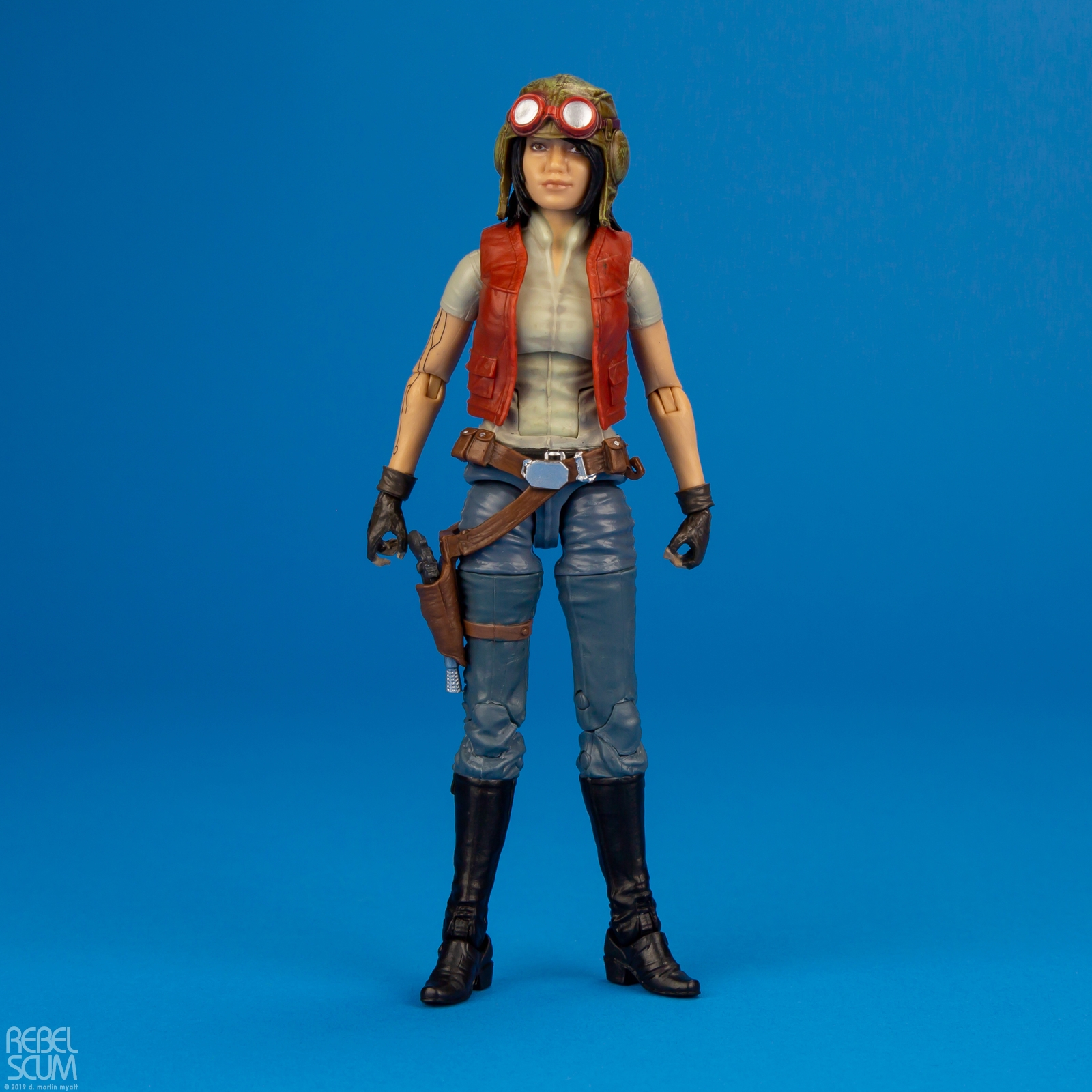 Doctor-Aphra-87-The-Black-Series-E6052-B3834-005.jpg