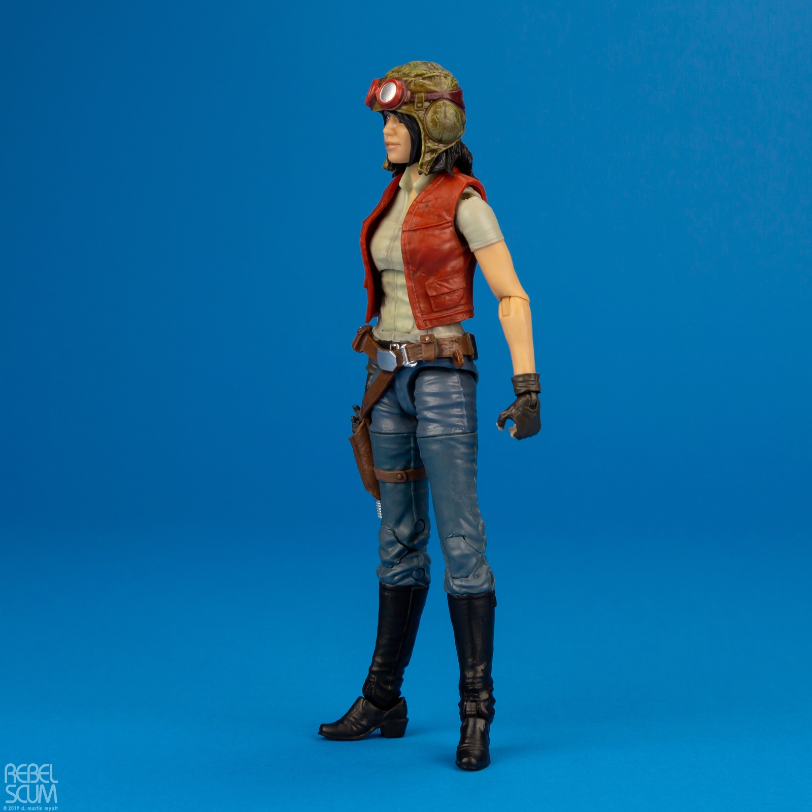 Doctor-Aphra-87-The-Black-Series-E6052-B3834-007.jpg