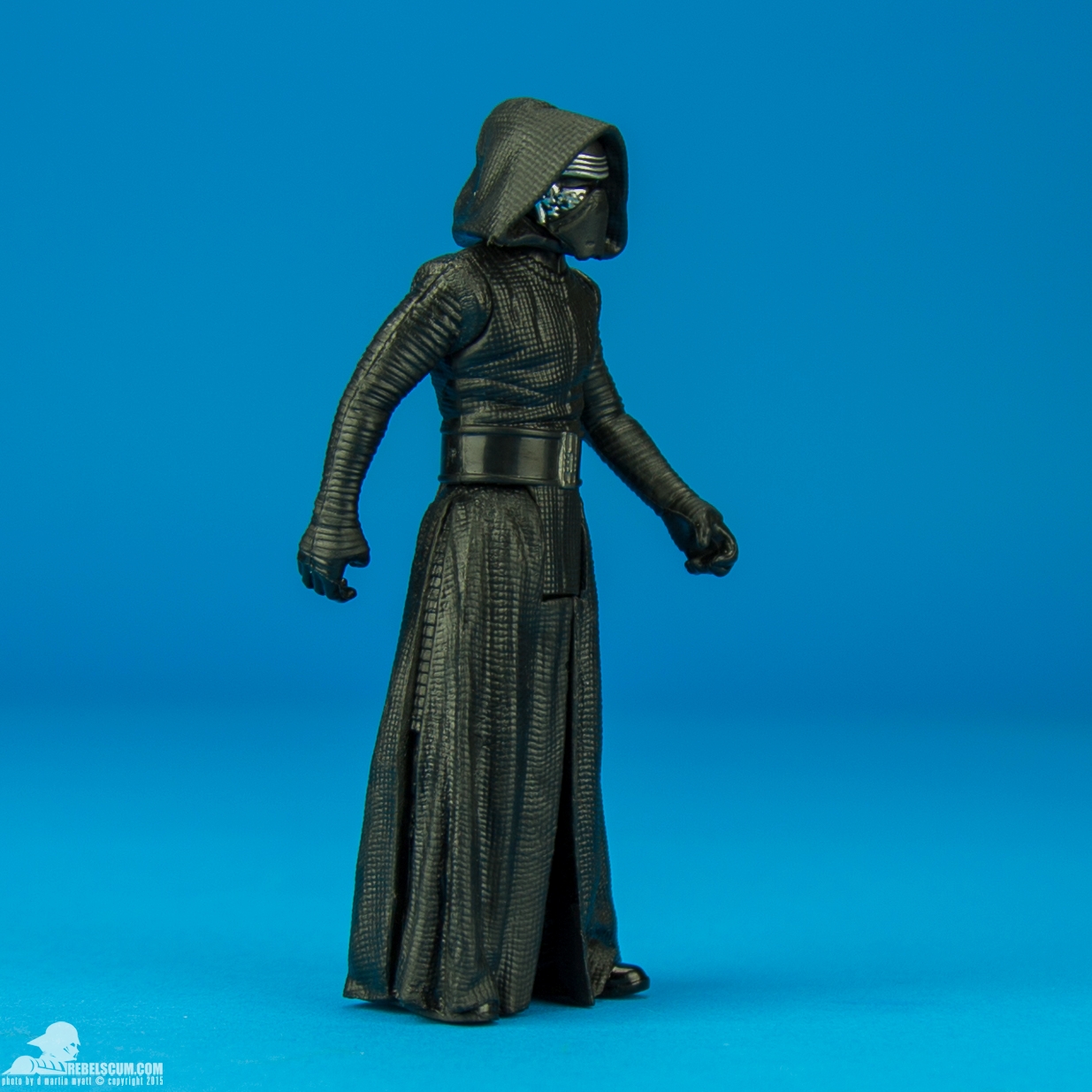 Kylo-Renn-II-The-Force-Awakens-Hasbro-002.jpg