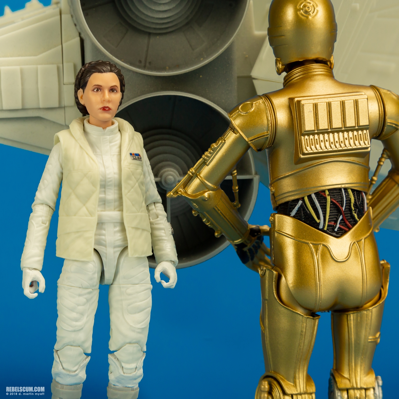 Princess-Leia-Organa-Hoth-75-Hasbro-The-Black-Series-011.jpg