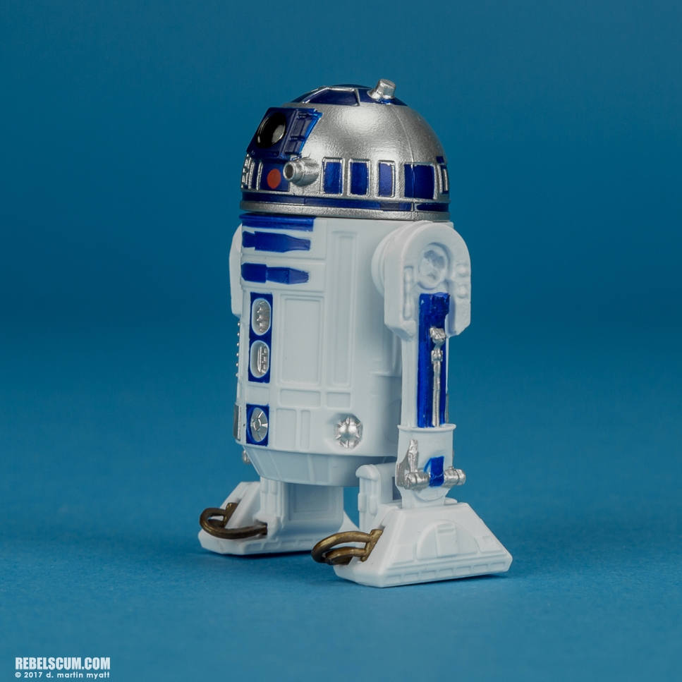R2-D2-The-Last-Jedi-Star-Wars-Universe-Hasbro-003.jpg