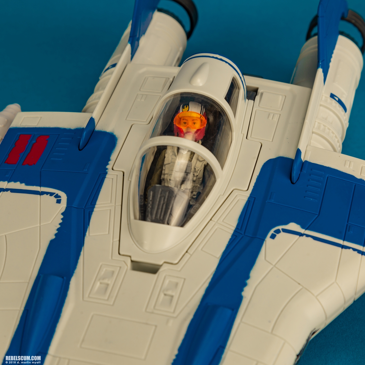 Resistance-A-Wing-Fighter-Pilot-Tallie-The-Last-Jedi-018.jpg