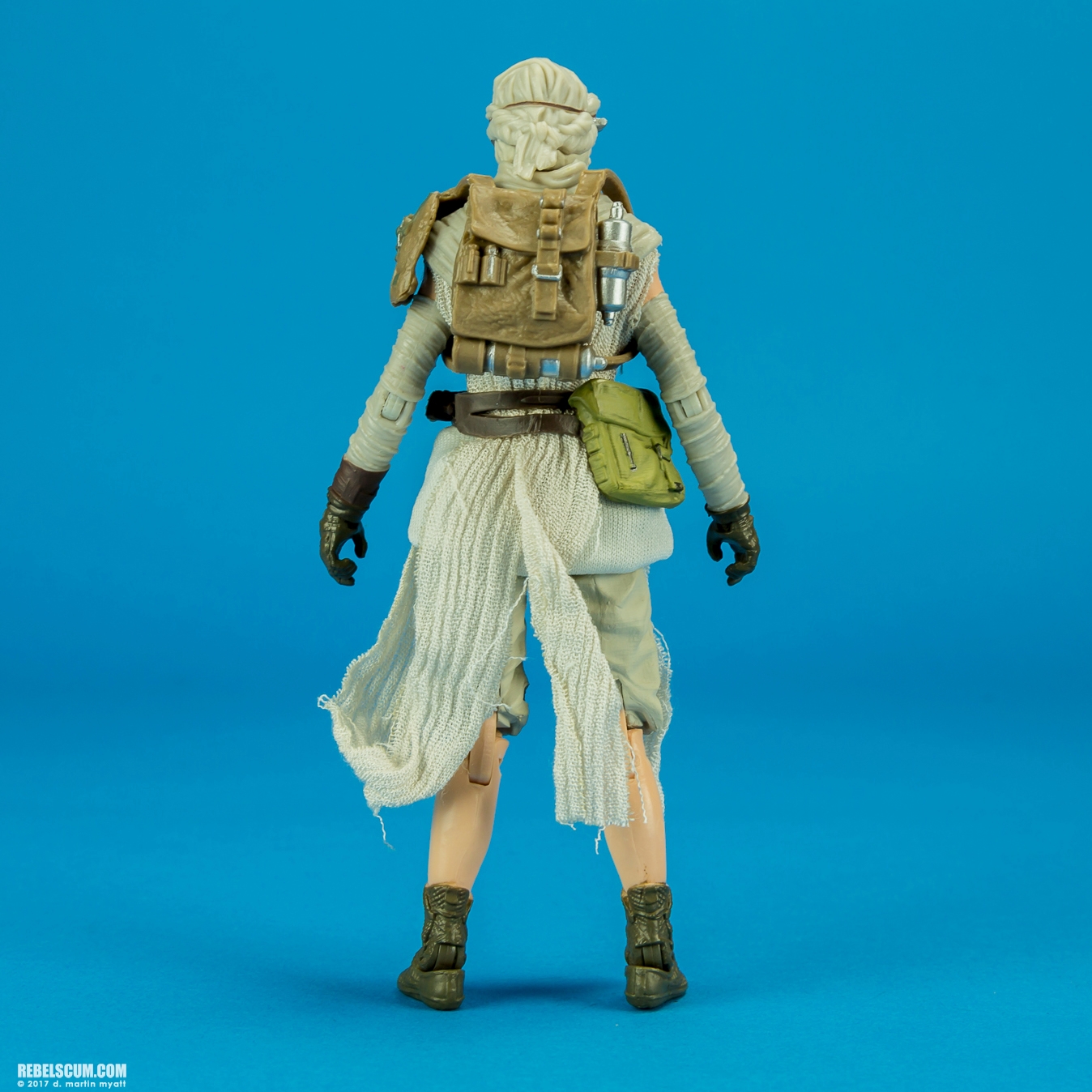 Reys-Speeder-Jakku-The-Black-Series-Hasbro-008.jpg