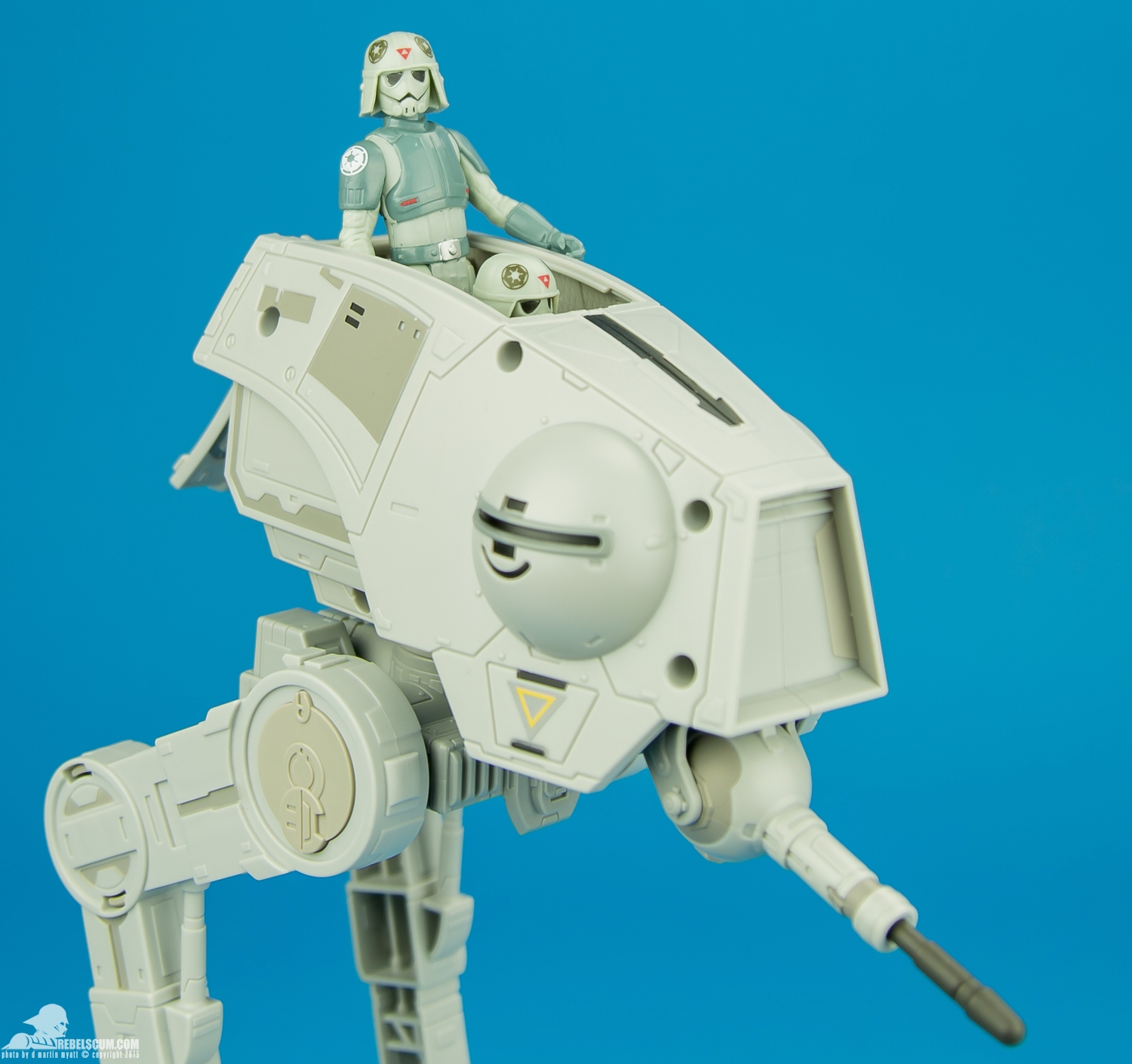 SL14-AT-DP-Driver-Star-Wars-Rebels-Saga-Legends-012.jpg