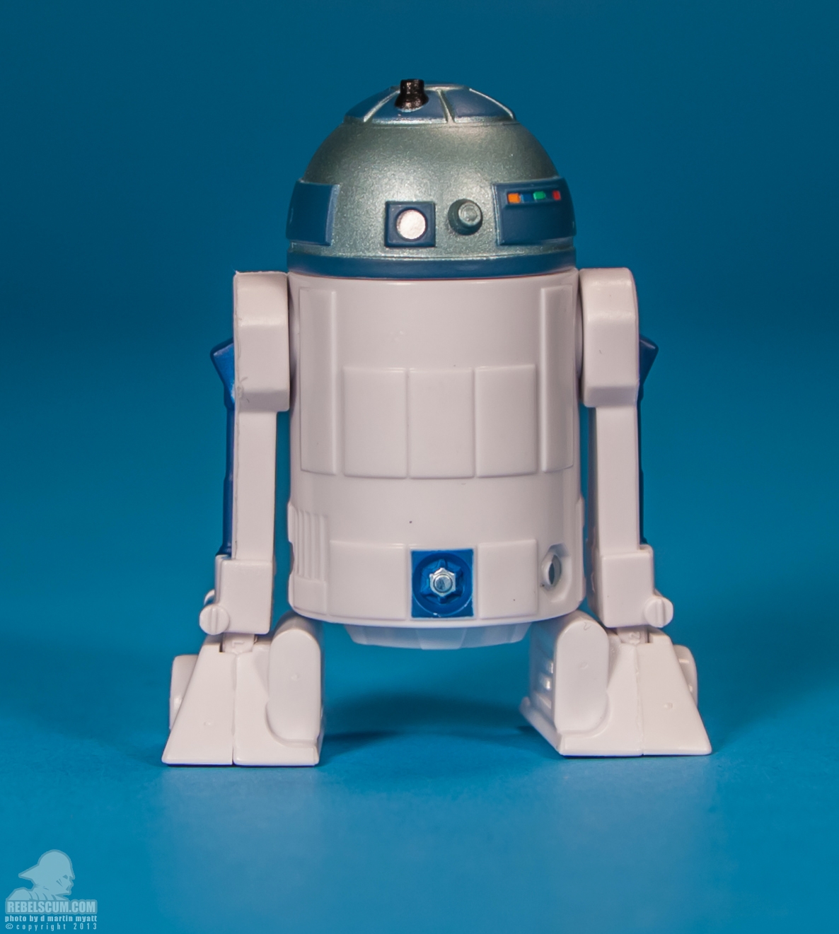 CW05_2013_R2-D2_ The_Clone_Wars_Star_Wars_Hasbro-08.jpg