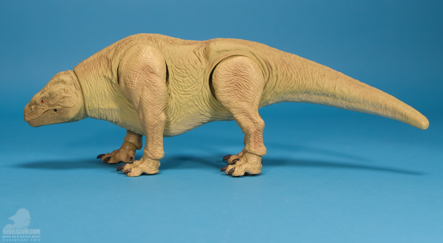 Dewback_Movie_Heroes_Discover_The_Force_Star_Wars_Hasbro-03.jpg