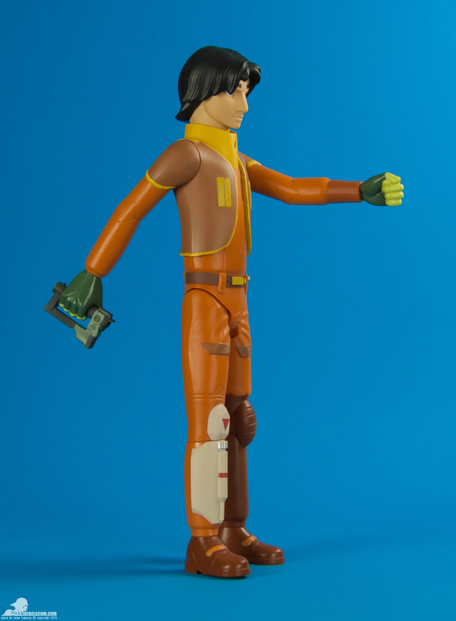 18-inch-Ezra-Bridger-Rebels-JAKKS-Pacific-002.jpg