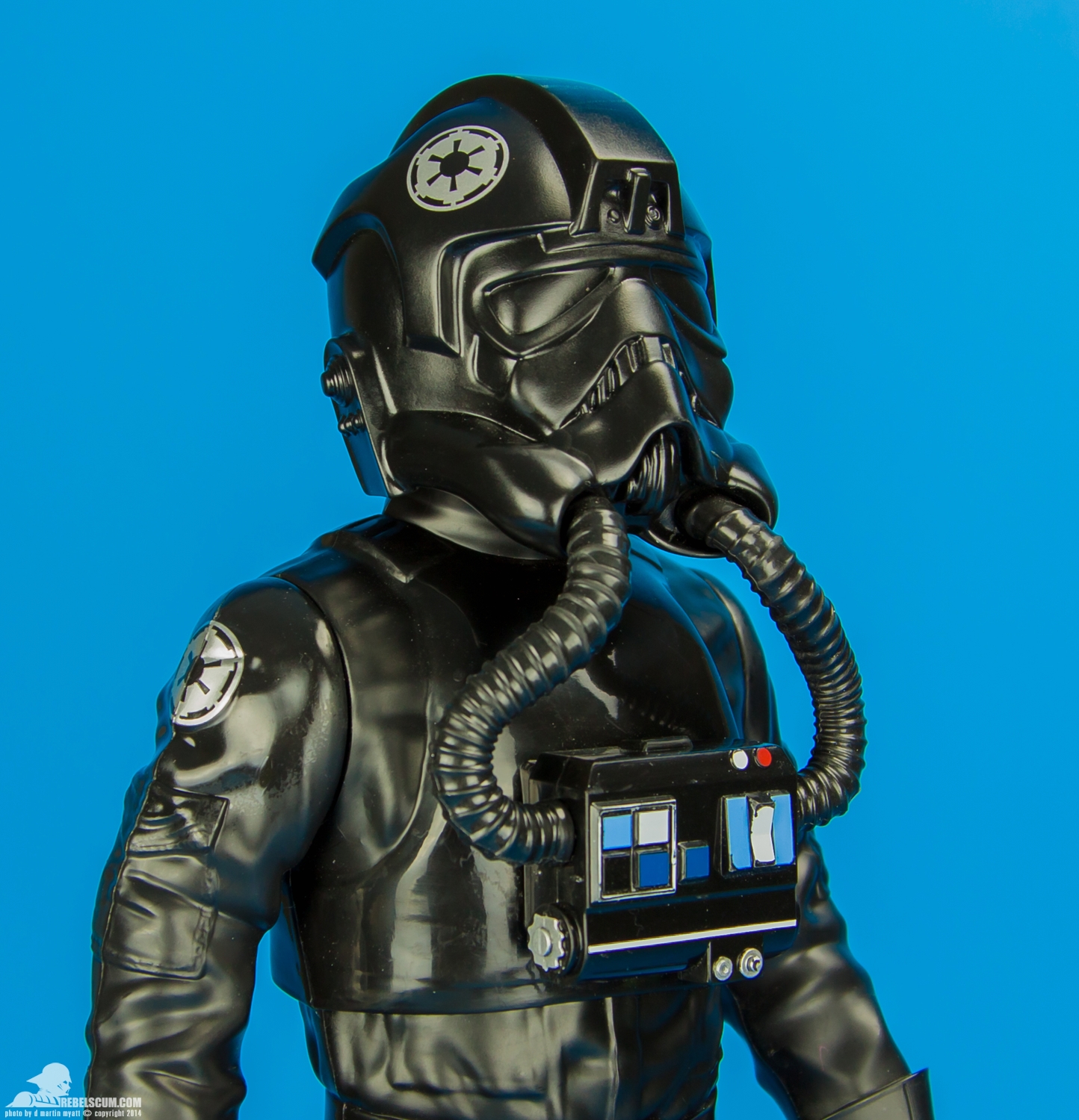 JAKKS-Pacific-18-inch-TIE-Pilot-Star-Wars-006.jpg