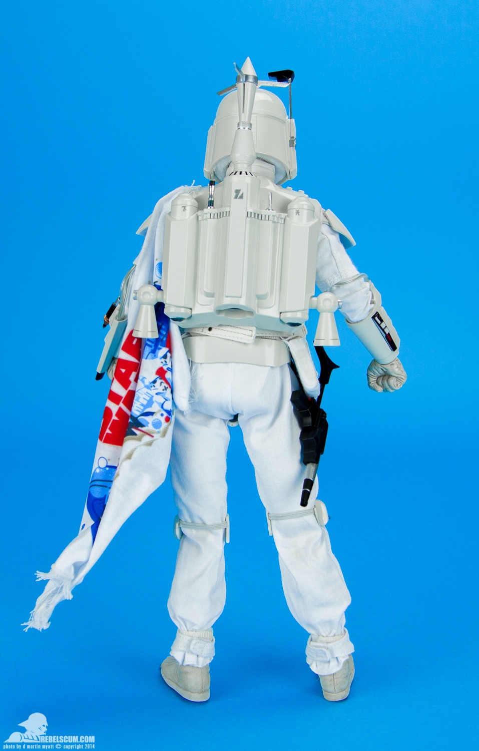 Boba-Fett-Prototype-Armor-Sixth-Scale-Figure-Sideshow-004.jpg