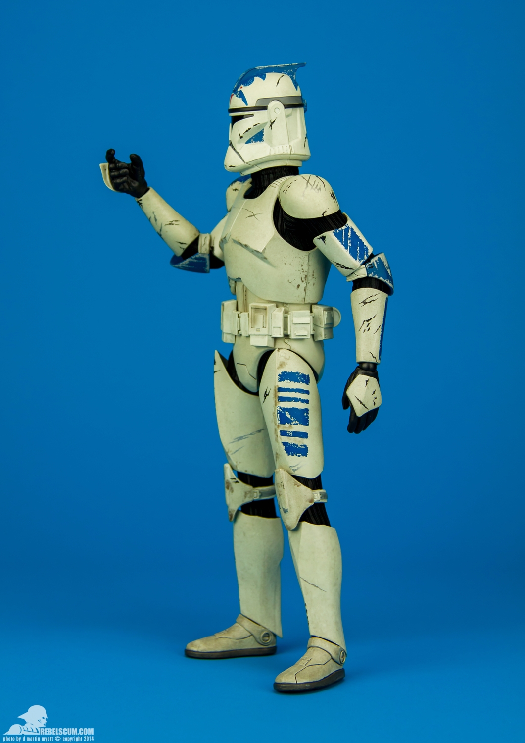 Echo-and-Fives-501st-Legion-Sixth-Scale-Sideshow-Collectibles-003.jpg
