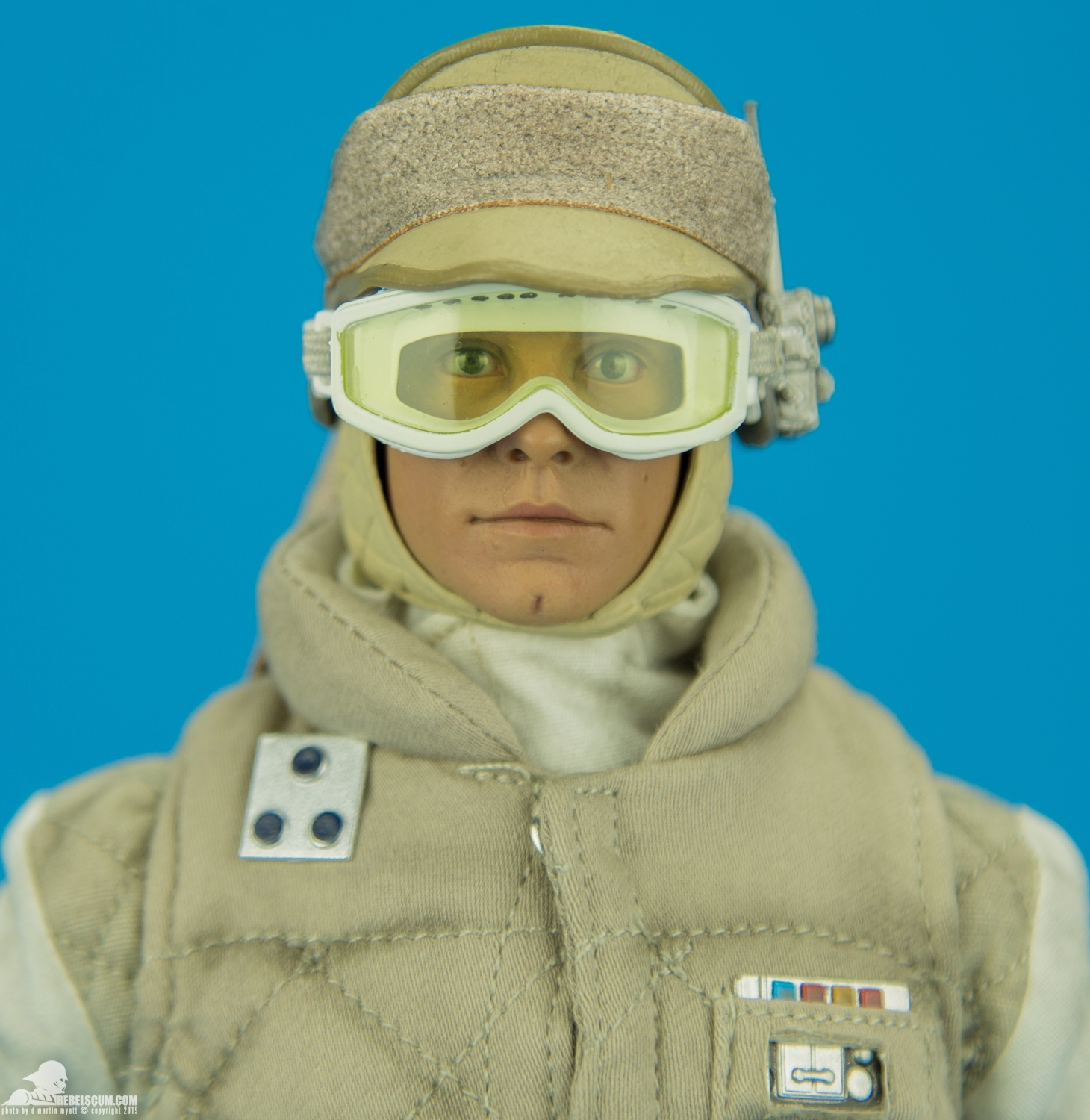 Luke-Skywalker-Hoth-Sixth-Scale-Sideshow-Collectibles-Star-Wars-025.jpg