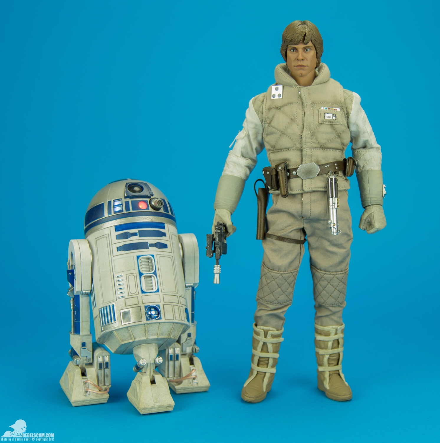 Luke-Skywalker-Hoth-Sixth-Scale-Sideshow-Collectibles-Star-Wars-045.jpg