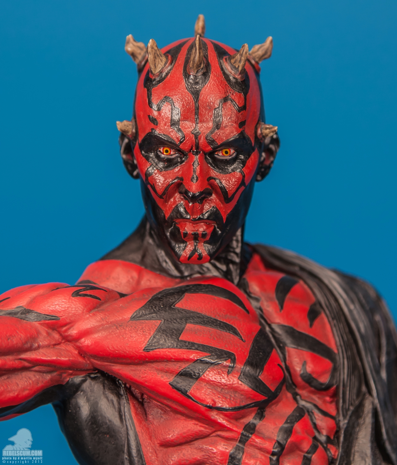 Darth_Maul_Mythos_Star_Wars_Sideshow_Collectibles-13.jpg