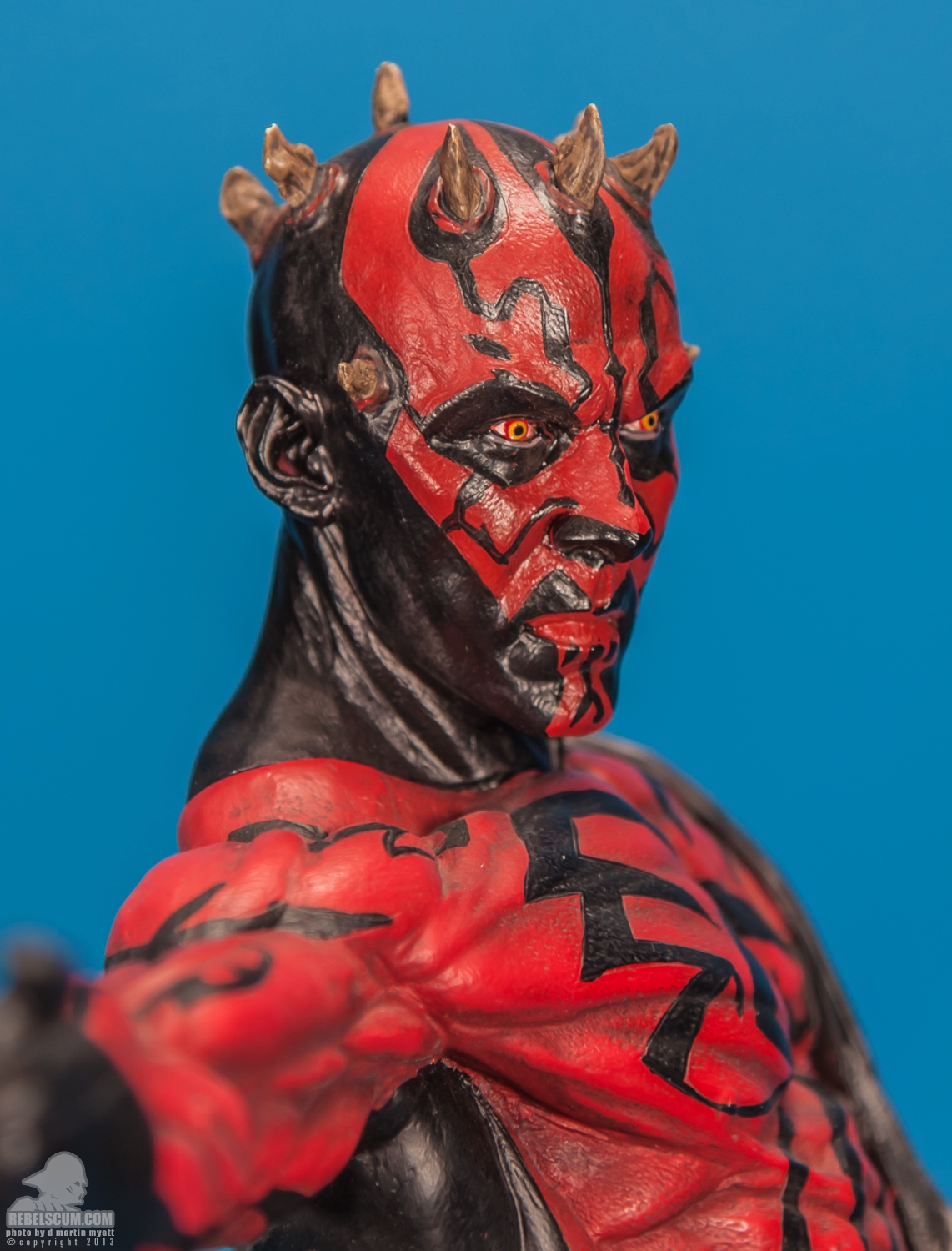 Darth_Maul_Mythos_Star_Wars_Sideshow_Collectibles-14.jpg