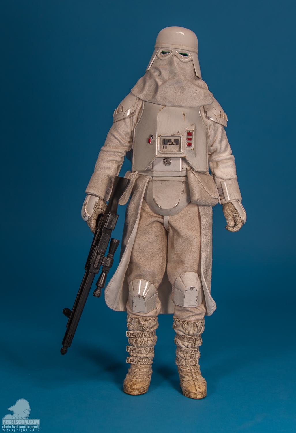 Snowtrooper_Militaries_Of_Star_Wars_Sideshow_Collectibles-15.jpg