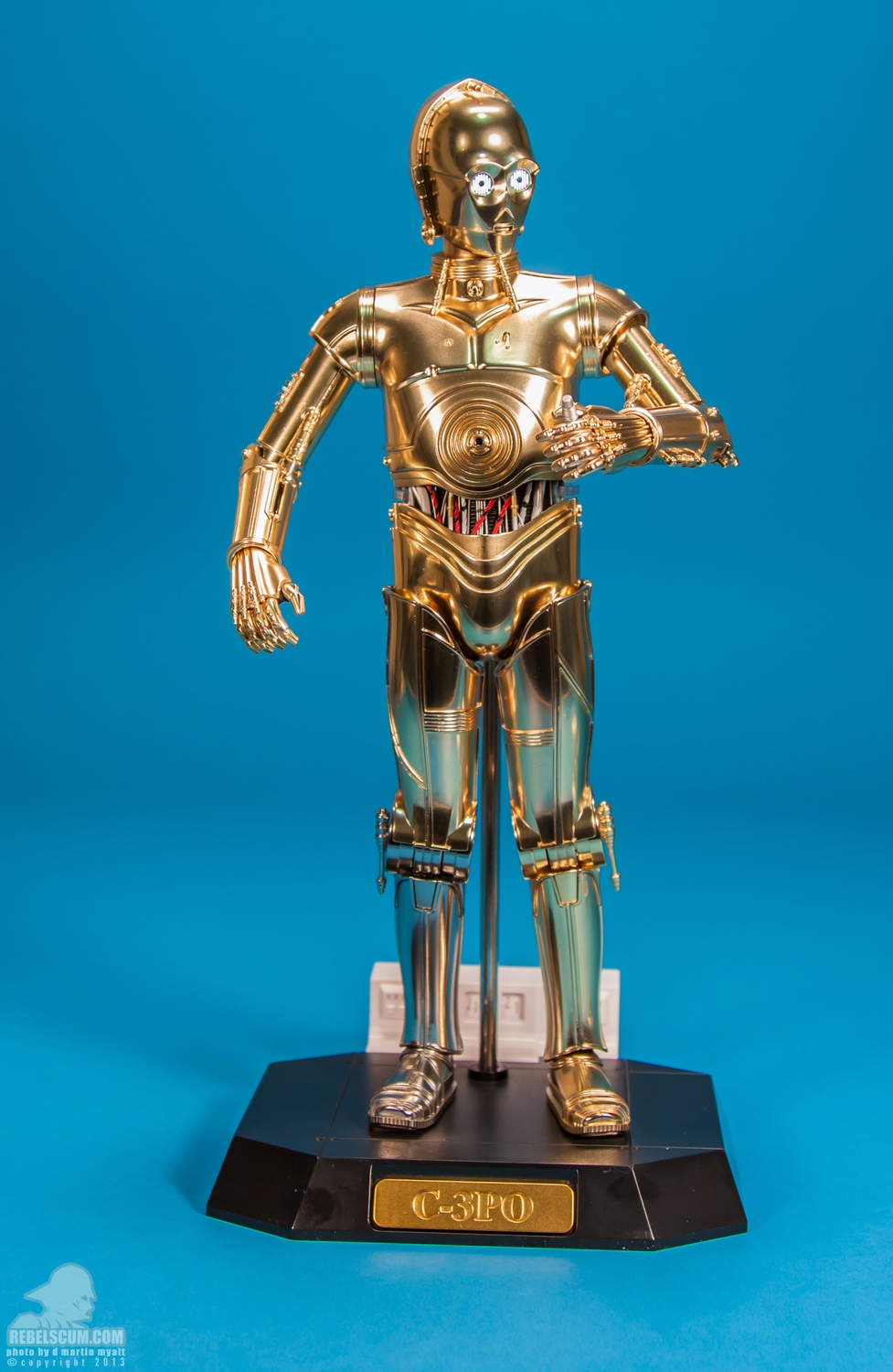 Tamashii-Nations-C-3PO-Perfect-Model-Chogokin-Figure-025.jpg