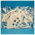 Perfect-Grade-1-72-scale-Millennium-Falcon-Bandai-Hobby-033.jpg