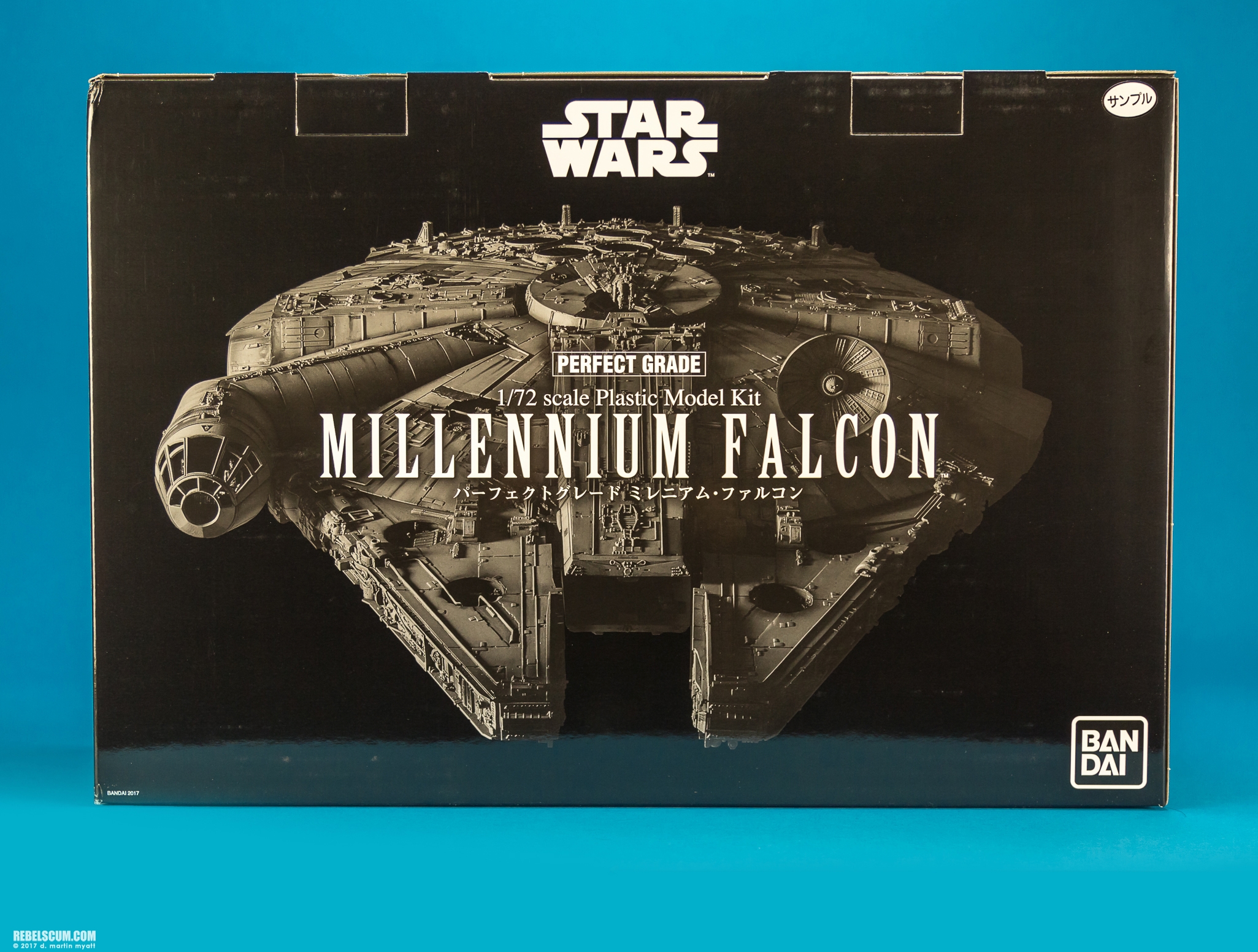 Perfect-Grade-1-72-scale-Millennium-Falcon-Bandai-Hobby-055.jpg