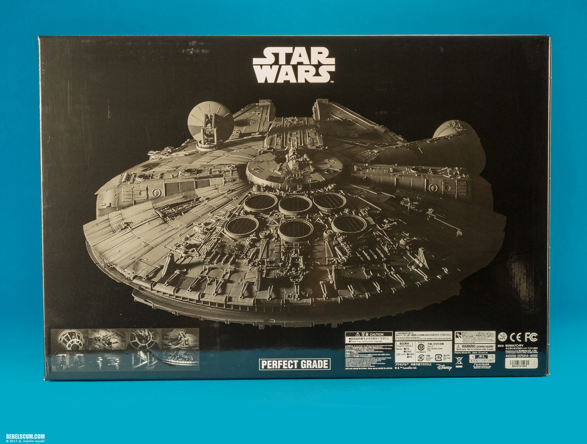 Perfect-Grade-1-72-scale-Millennium-Falcon-Bandai-Hobby-058.jpg