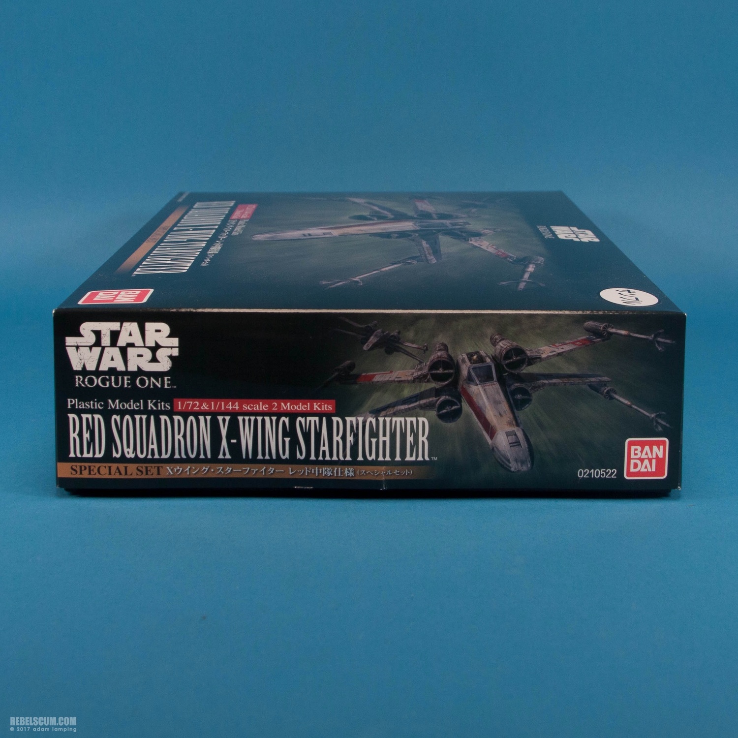 bandai-red-squadron-x-wing-starfighter-scale-model-kit-038.jpg