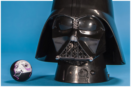 Star Wars DaGeDar - Darth Vader Headsplitter Display Case