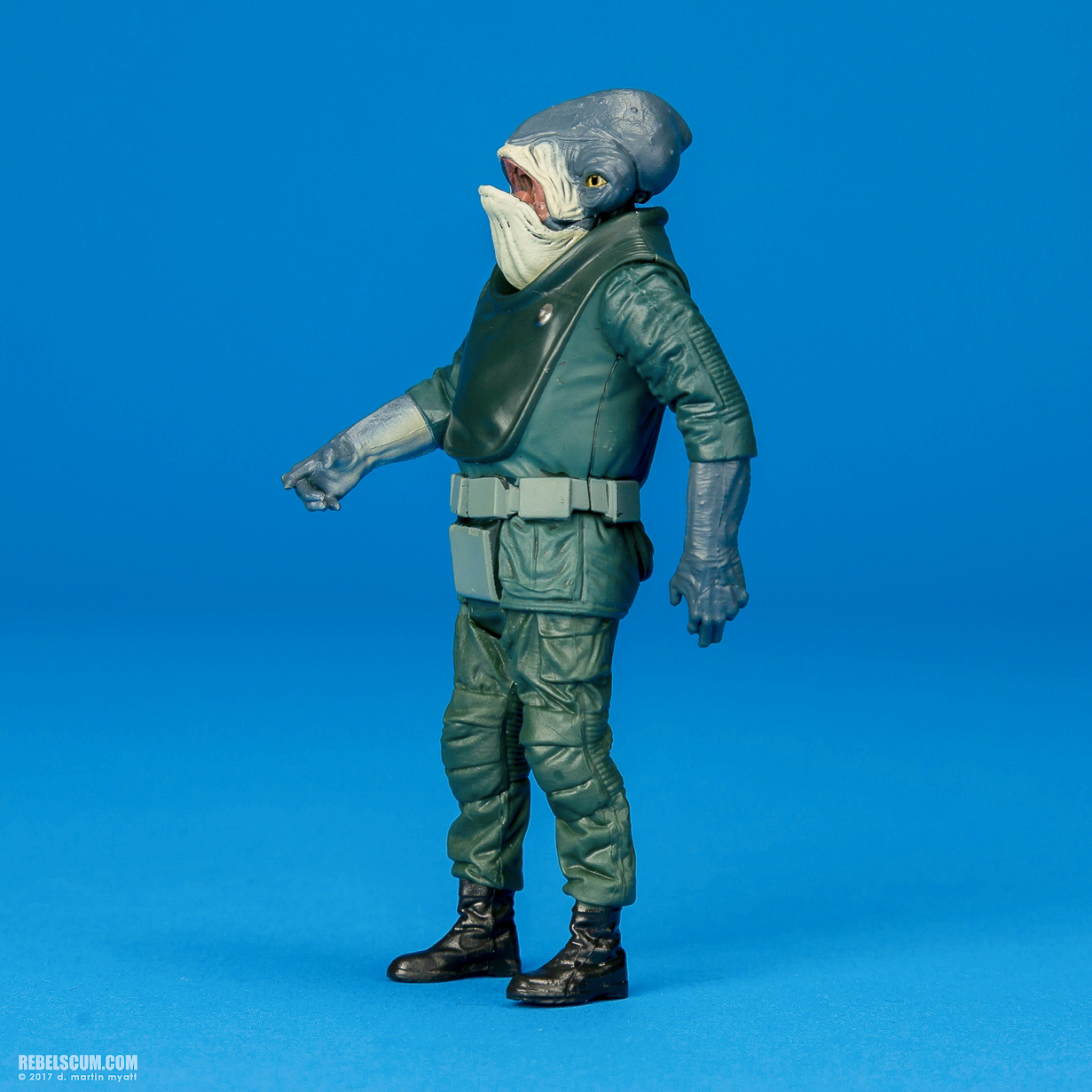 Admiral-Raddus-C1973-B7072-Rogue-One-Hasbro-003.jpg