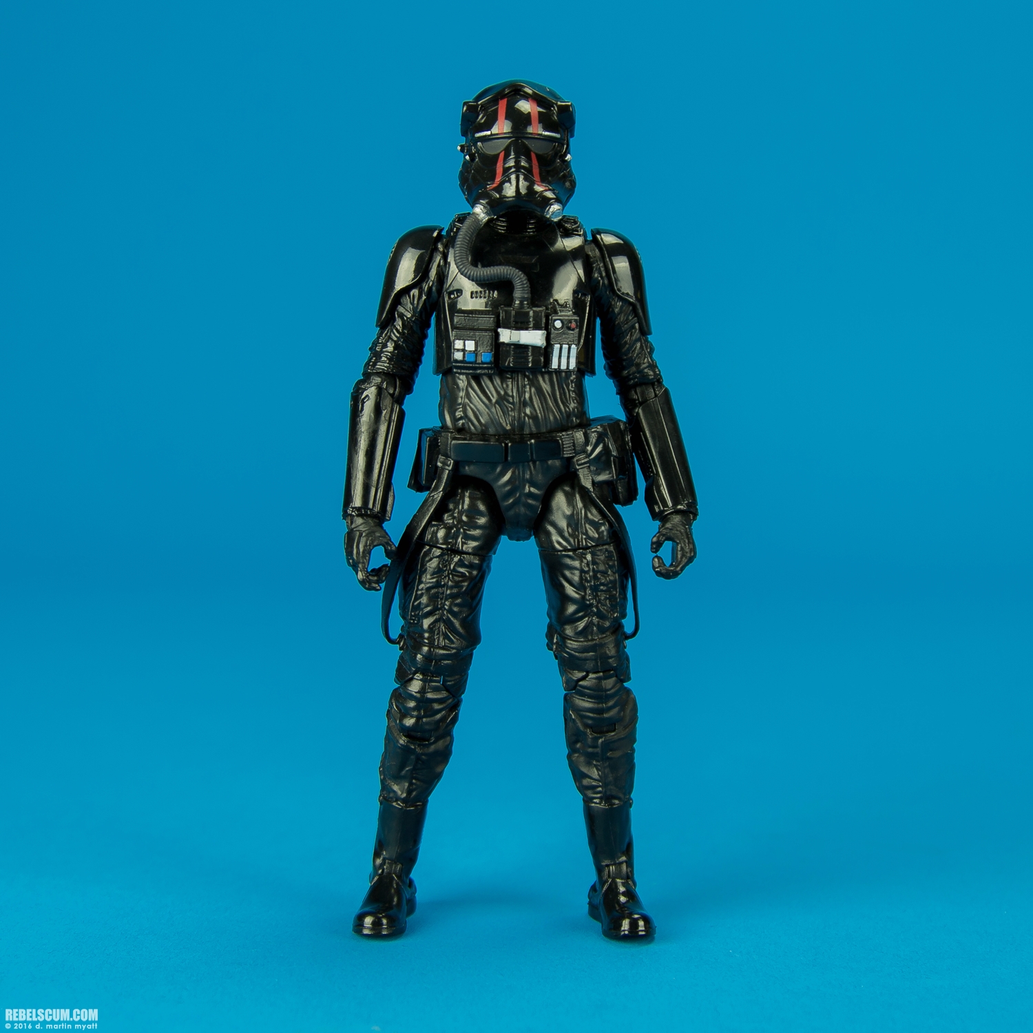 First-Order-Special-Forces-TIE-Fighter-The-Black-Series-017.jpg