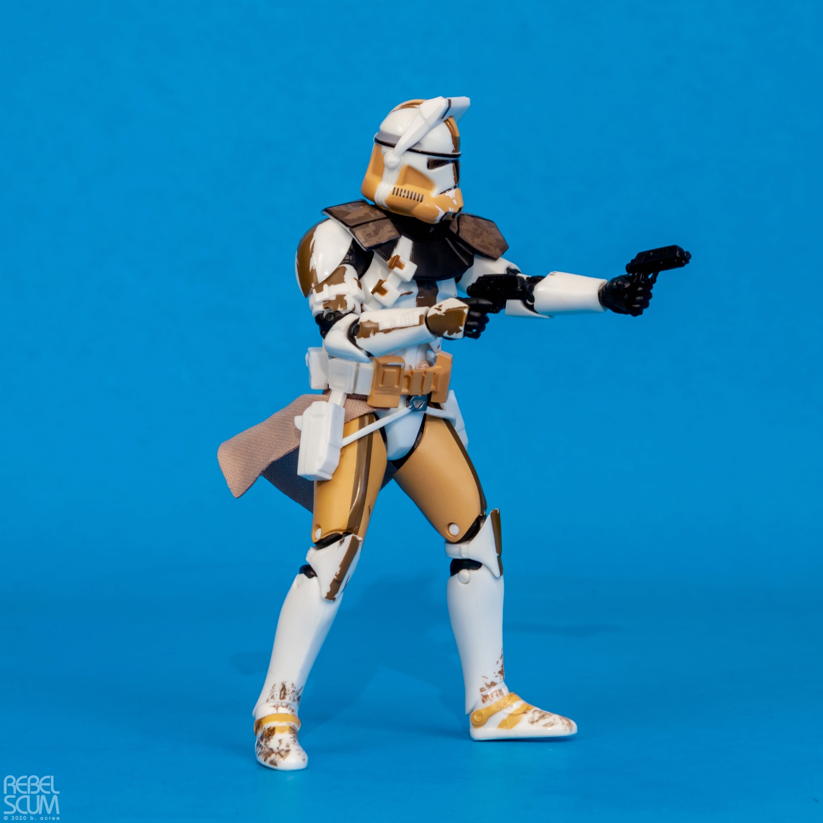 The-Black-Series-104-Clone-Commander-Bly-008.jpg