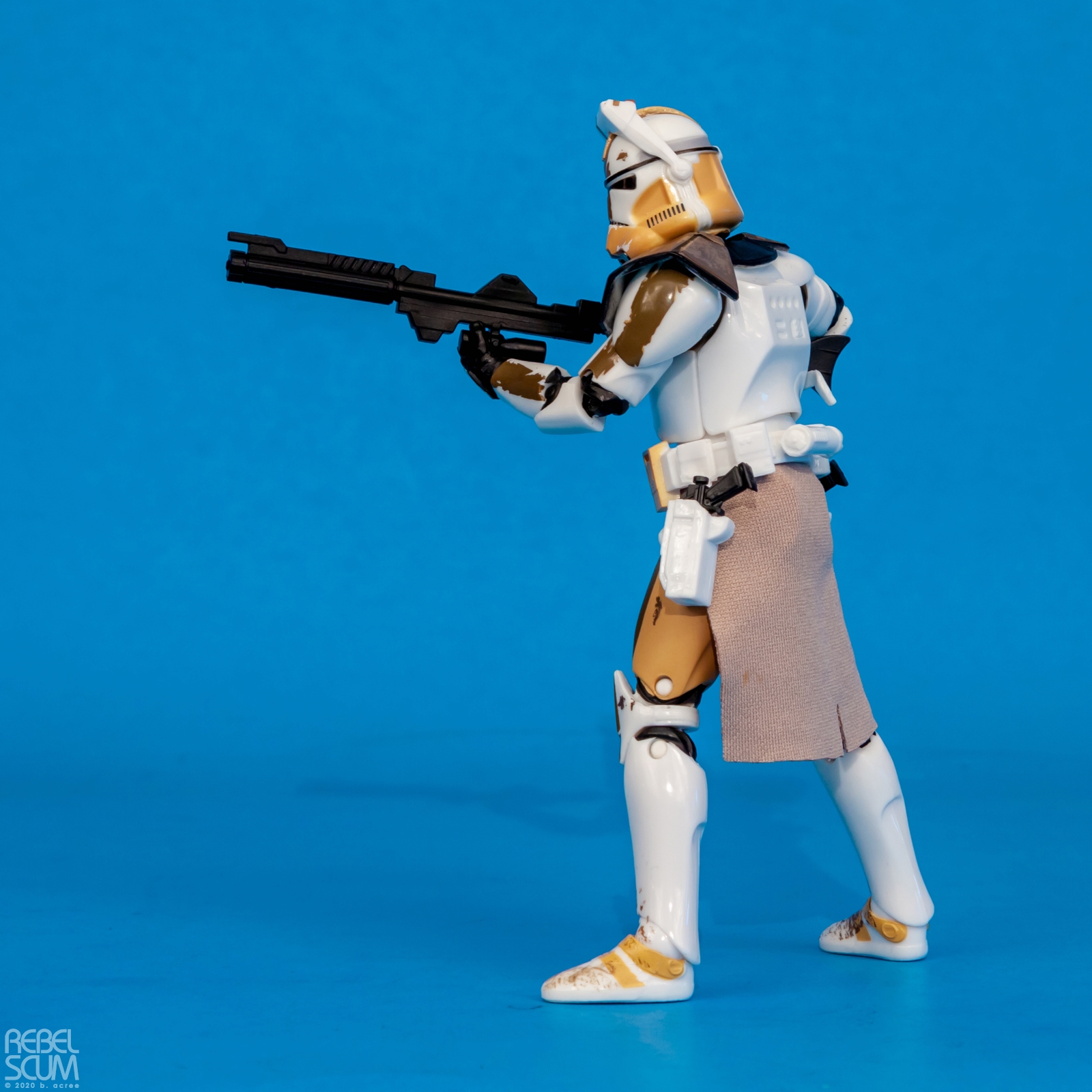 The-Black-Series-104-Clone-Commander-Bly-011.jpg