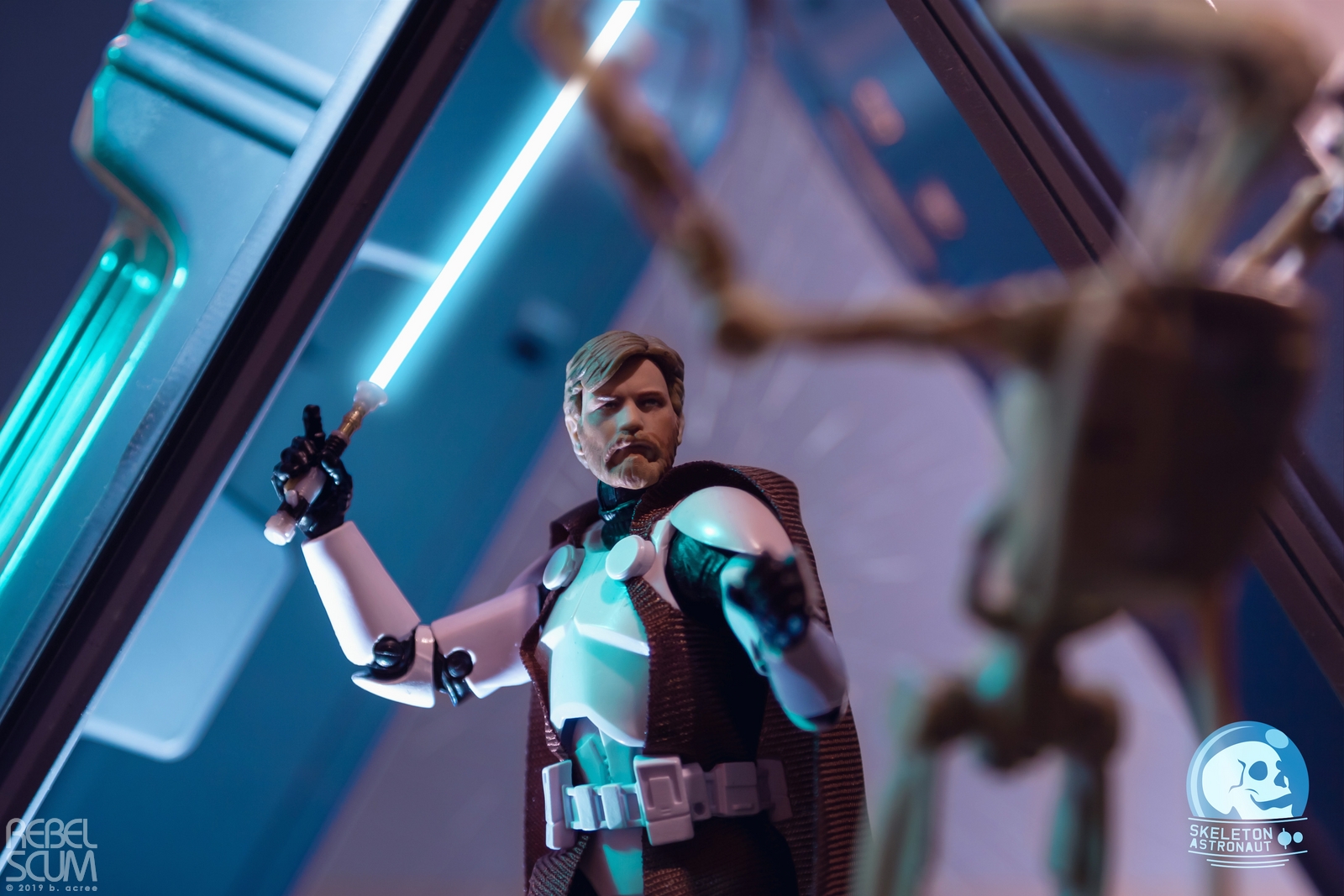The-Black-Series-Clone-Commander-Obi-Wan-Kenobi-013.jpg