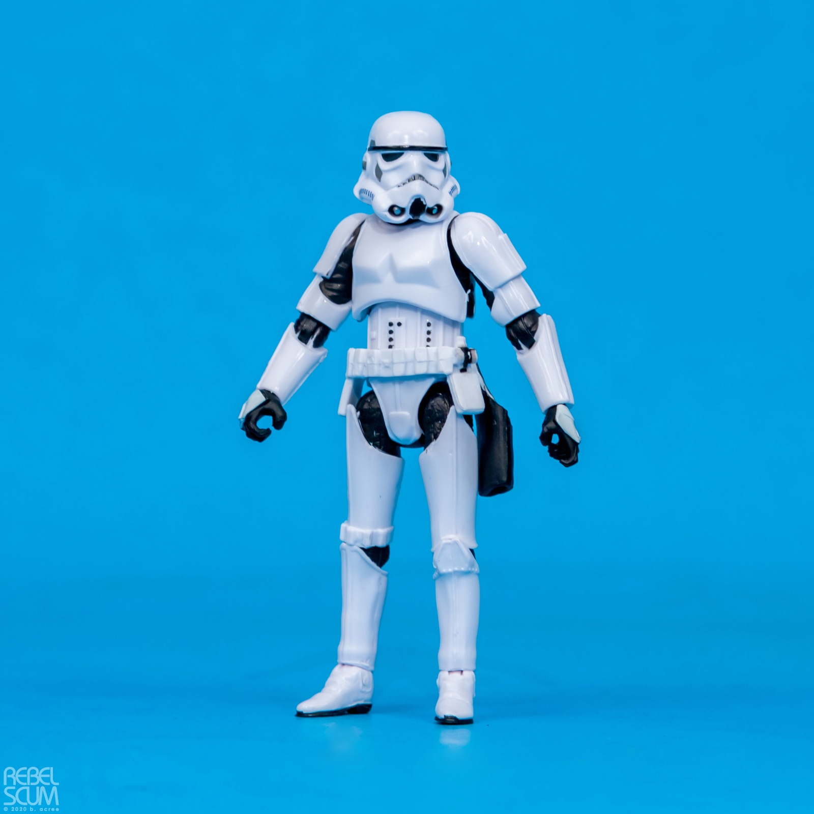 VC-169-The-Vintage-Collection-Luke-Skywalker-Stormtrooper-005.jpg