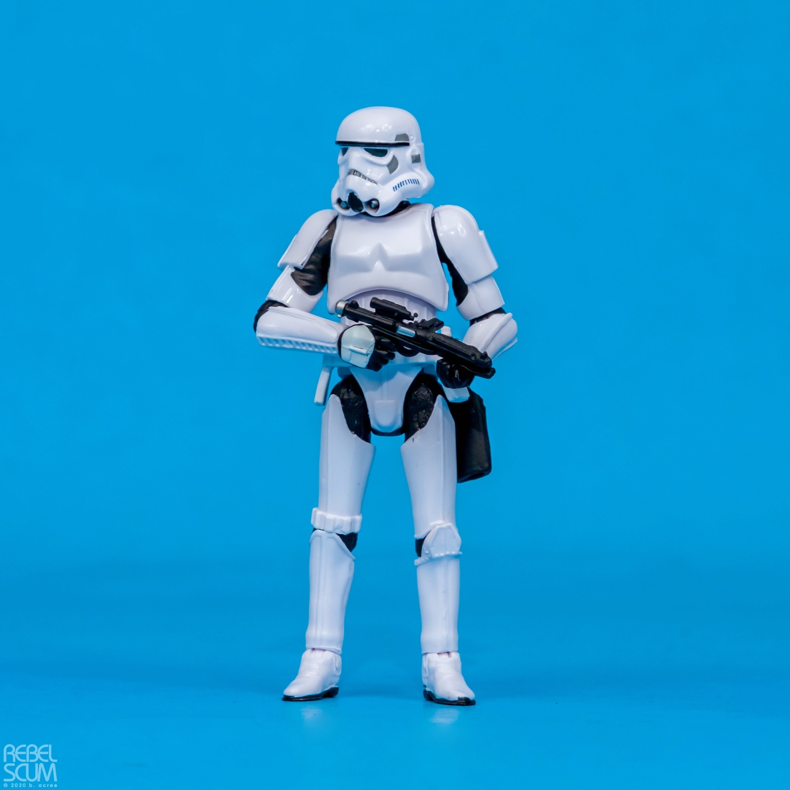 VC-169-The-Vintage-Collection-Luke-Skywalker-Stormtrooper-011.jpg