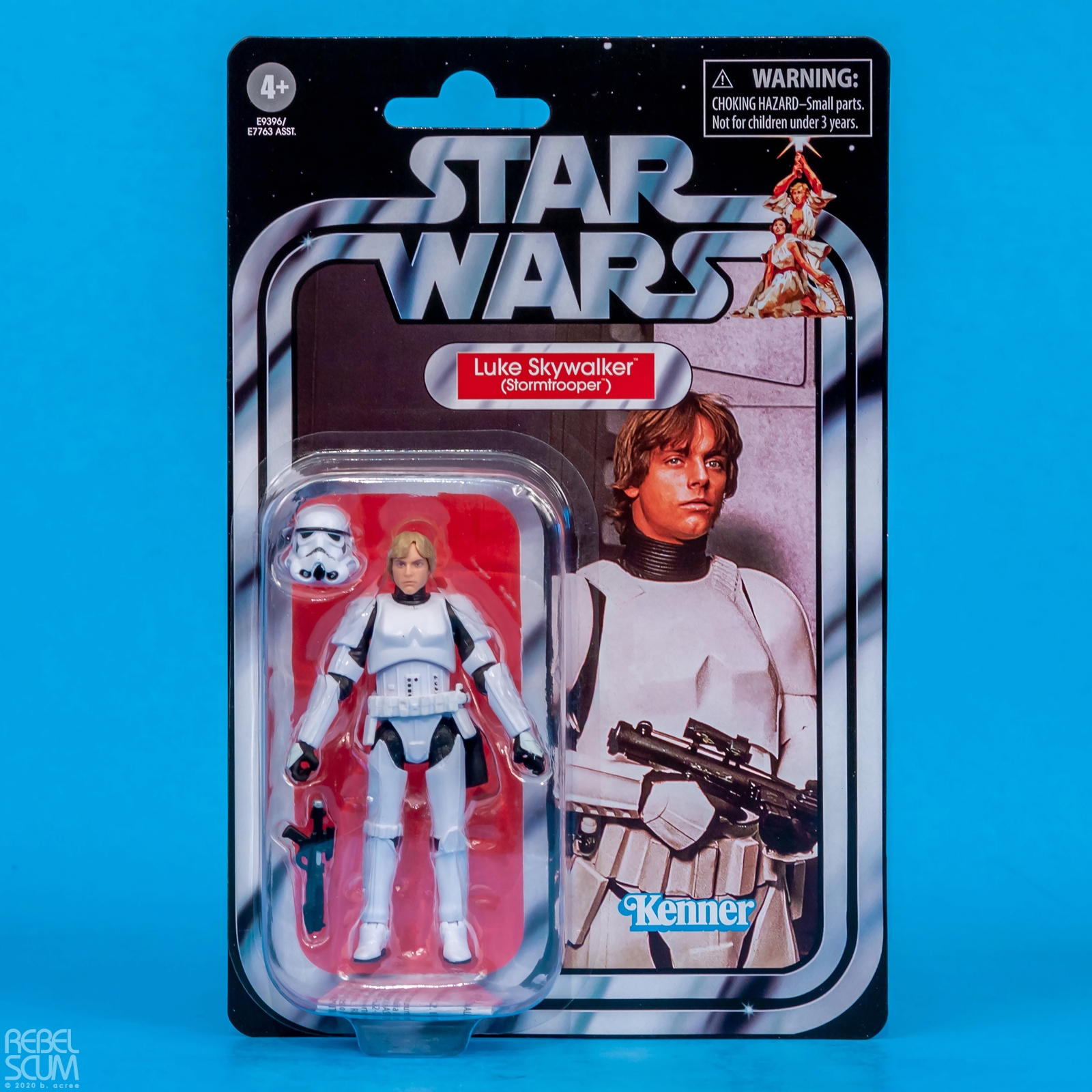 VC-169-The-Vintage-Collection-Luke-Skywalker-Stormtrooper-015.jpg