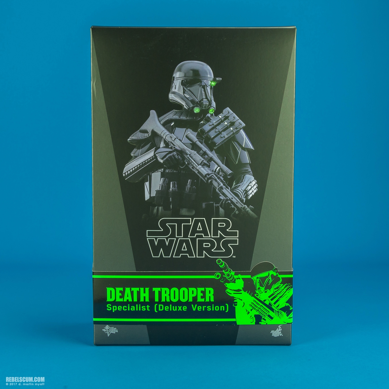 Death-Trooper-Specialist-Deluxe-MMS399-Hot-Toys-020.jpg