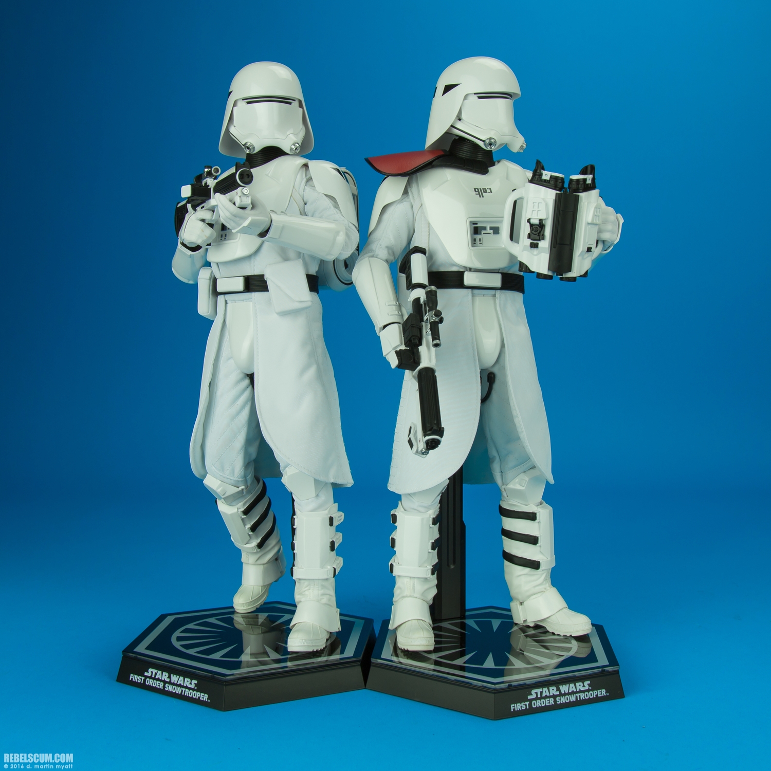 Hot-Toys-MMS323-First-Order-Snowtroopers-Set-022.jpg