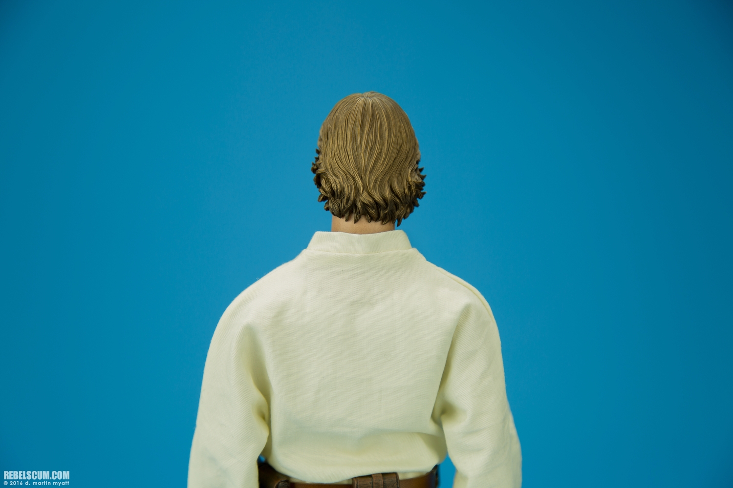 Luke-Skywalker-MMS297-Hot-Toys-Star-Wars-A-New-Hope-034.jpg
