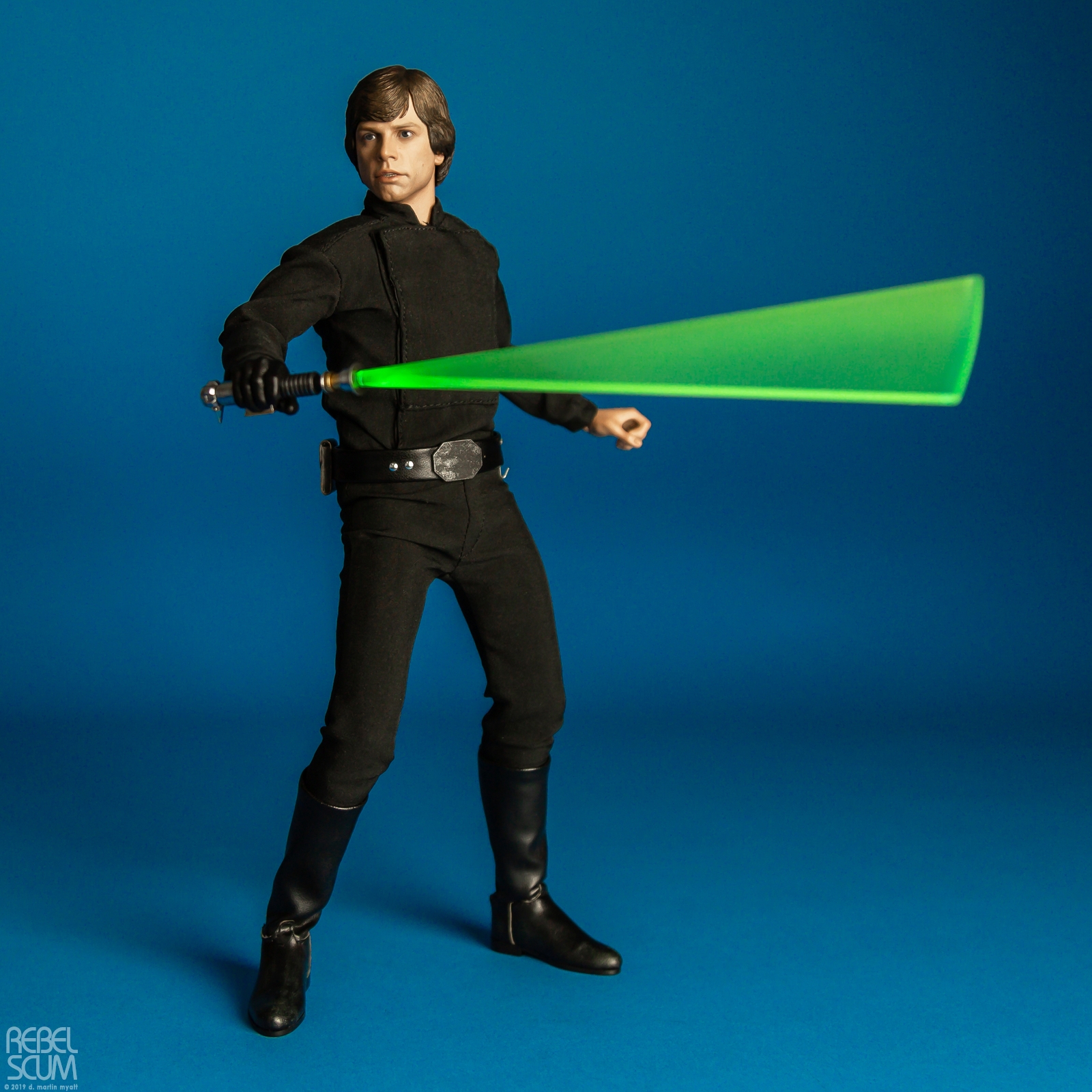 Luke-Skywalker-MMS429-Return-Of-The-Jedi-Hot-Toys-033.jpg