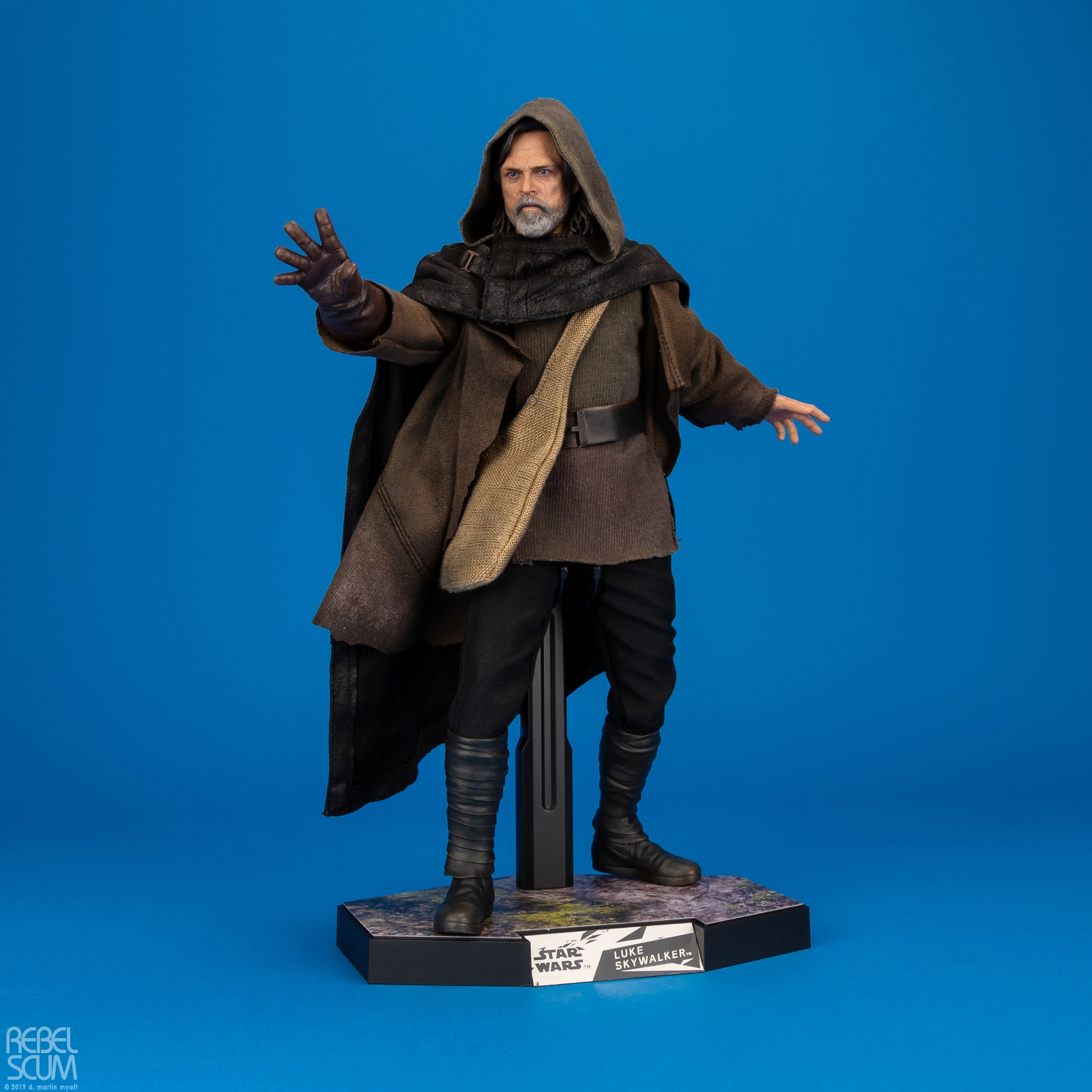 Luke-Skywalker-MMS458-Deluxe-Hot-Toys-Star-Wars-032.jpg