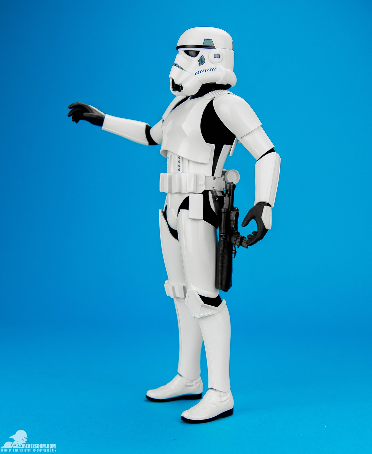 MMS268-Stormtroopers-Hot-Toys-Star-Wars-Two-Pack-003.jpg
