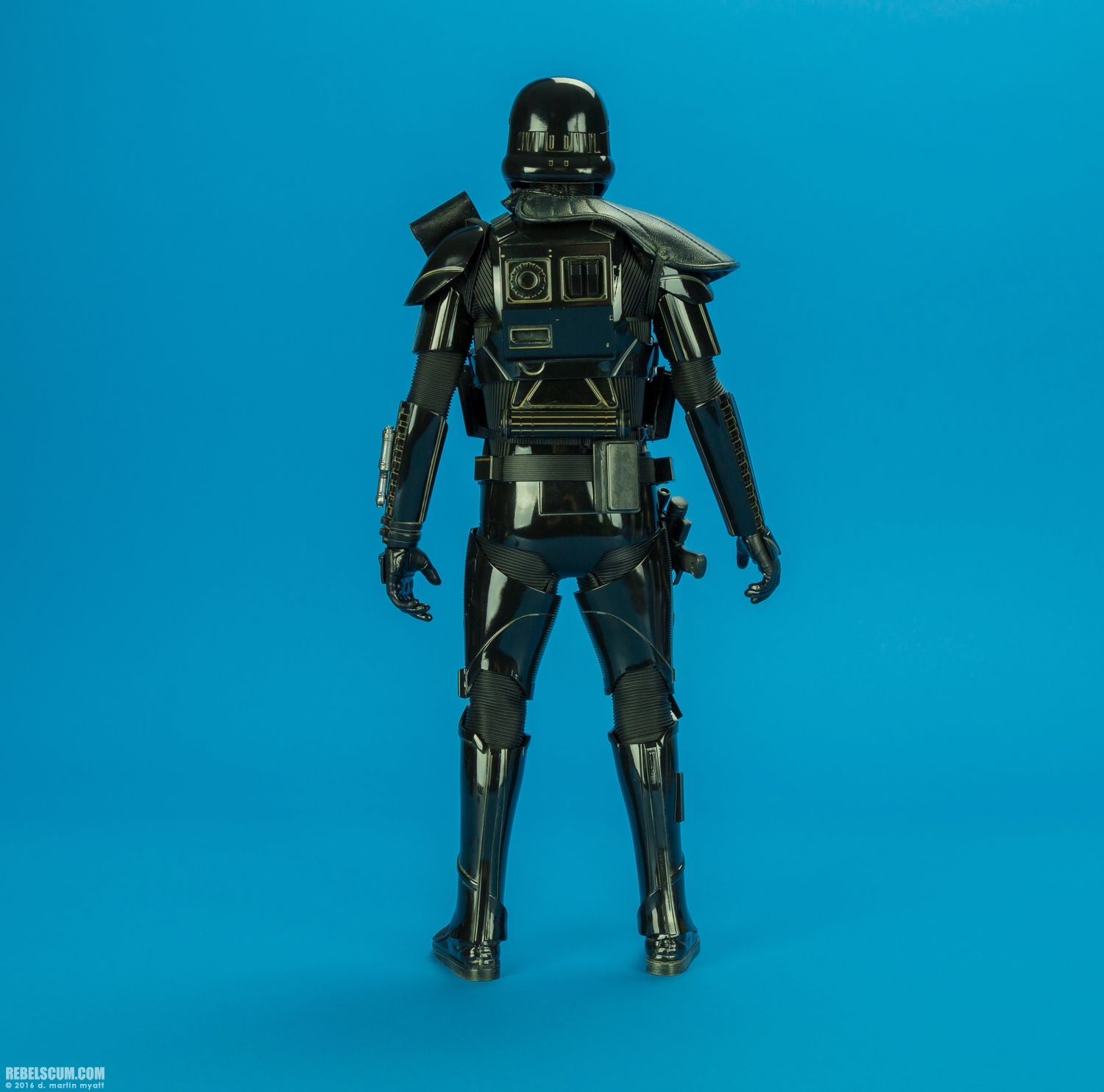 MMS385-Death-Trooper-Specialist-Rogue-One-Hot-Toys-004.jpg
