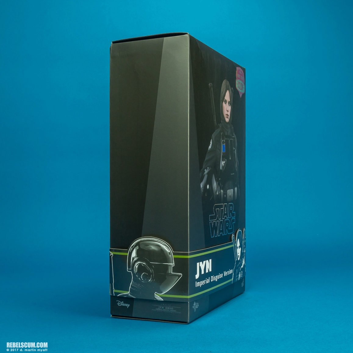 MMS419-Jyn-Erso-Imperial-disguise-Rogue-One-Hot-Toys-025.jpg