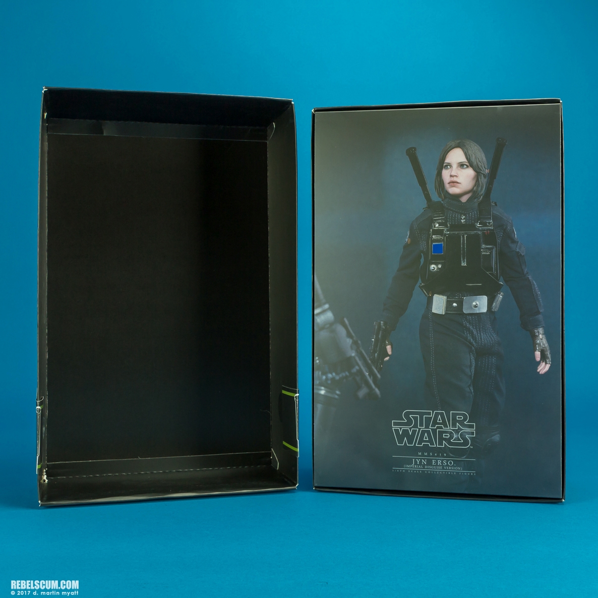 MMS419-Jyn-Erso-Imperial-disguise-Rogue-One-Hot-Toys-030.jpg