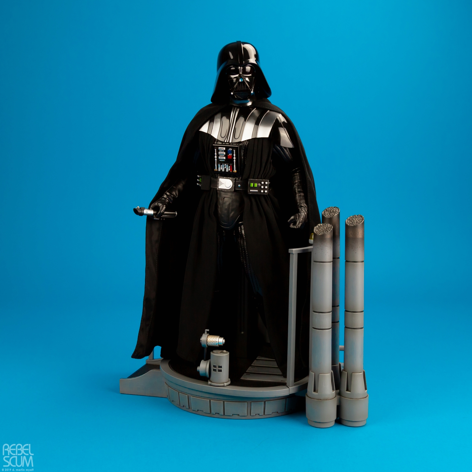 MMS452-Darth-Vader-The-Empire-Strikes-Back-Hot-Toys-031.jpg