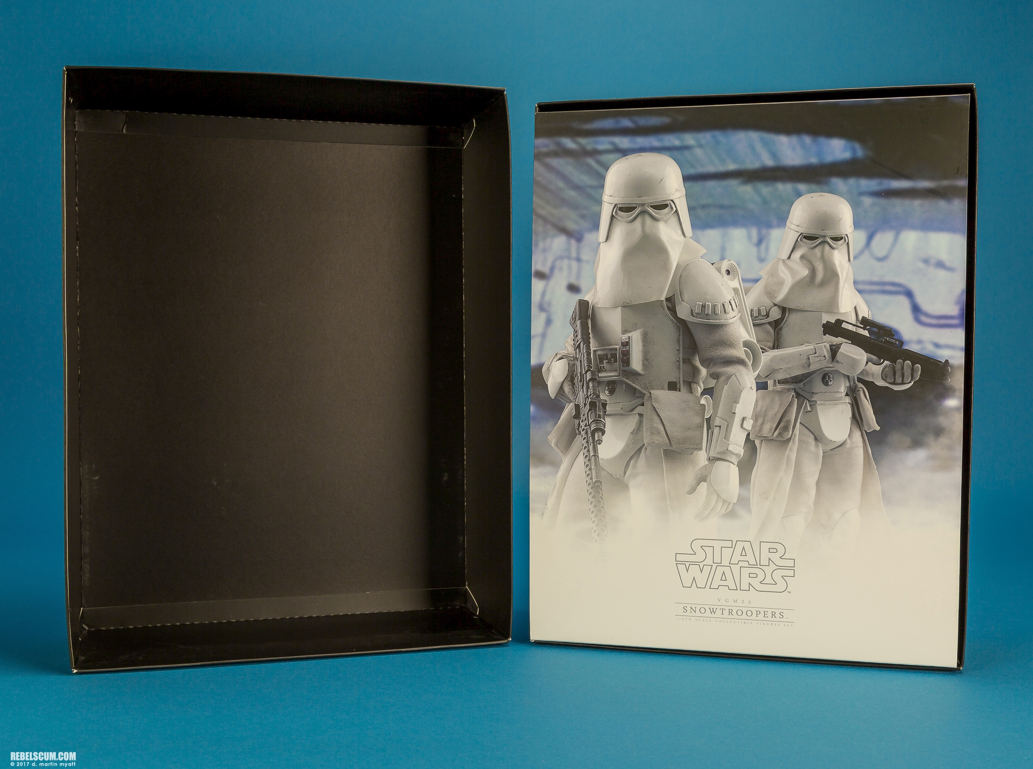 VGM25-Snowtroopers-Two-Pack-Hot-Toys-025.jpg